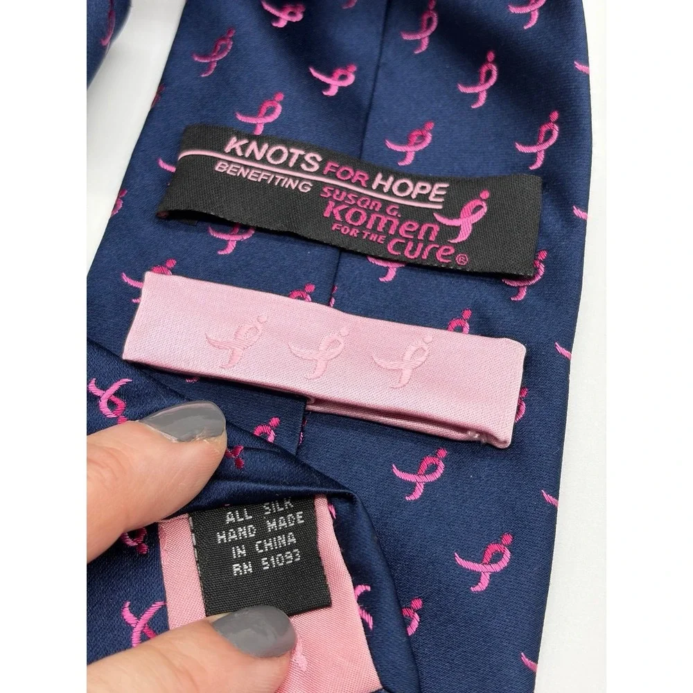 Knots For Hope, Susan G Komen, Breast Cancer Awareness, Mens 100% Silk Tie